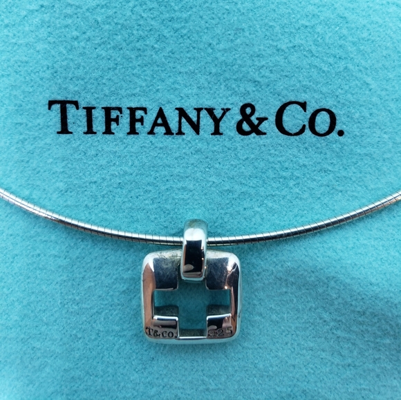 Tiffany & Co. Open Cross Square Omega Choker Sterling Silver 925 - Picture 2 of 4